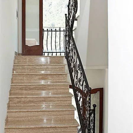 Bb לינה וארוחת בוקר פוזיטנו