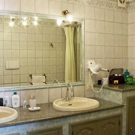 住宿加早餐酒店 Bb 2*